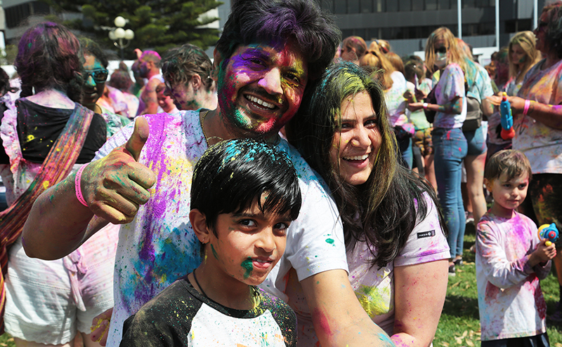 Holi Festival of Colour : Wellington : New Zealand : Richard Moore : Journalist : Photographer :